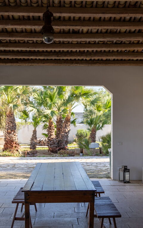 Villa Maraus: all'aperto, Esterni