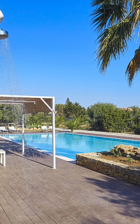 Villa Maraus: all'aperto, Esterni, Piscina