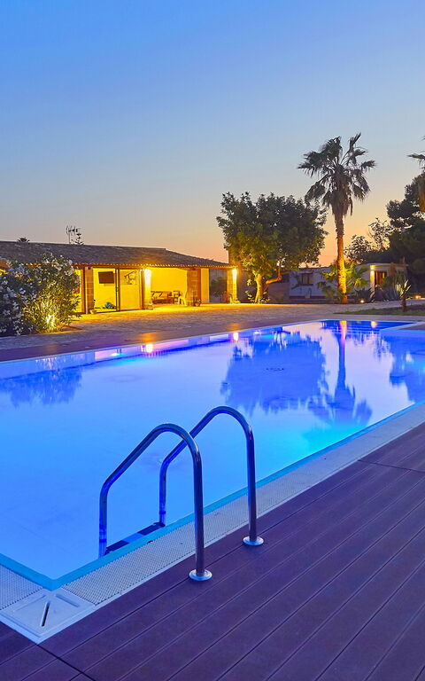 Villa Maraus: all'aperto, Esterni, Piscina