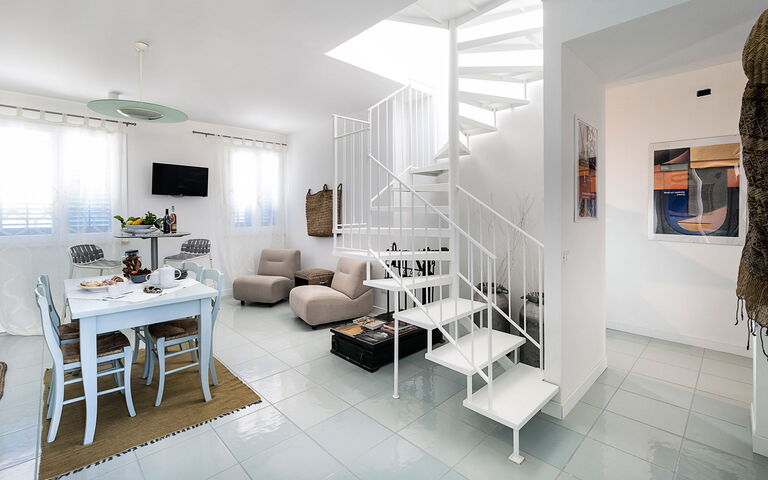 Alloggio Delfino: Cucina, Sala da pranzo, Soggiorno