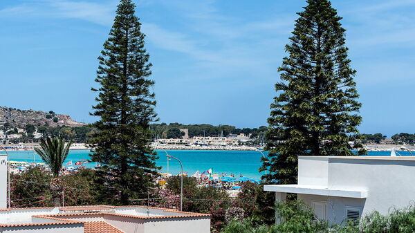 Spuma di Mare: all'aperto, Estate, Esterni, Vista Panoramica
