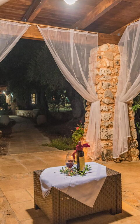 Villa Astrea: all'aperto, Balcone / Terrazza / Patio, Giardino