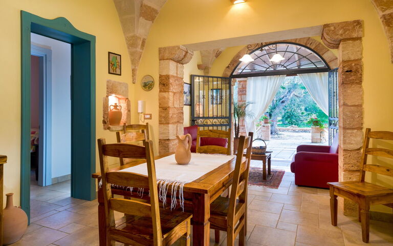 Villa Astrea: Entrata Principale, Sala da pranzo, Soggiorno