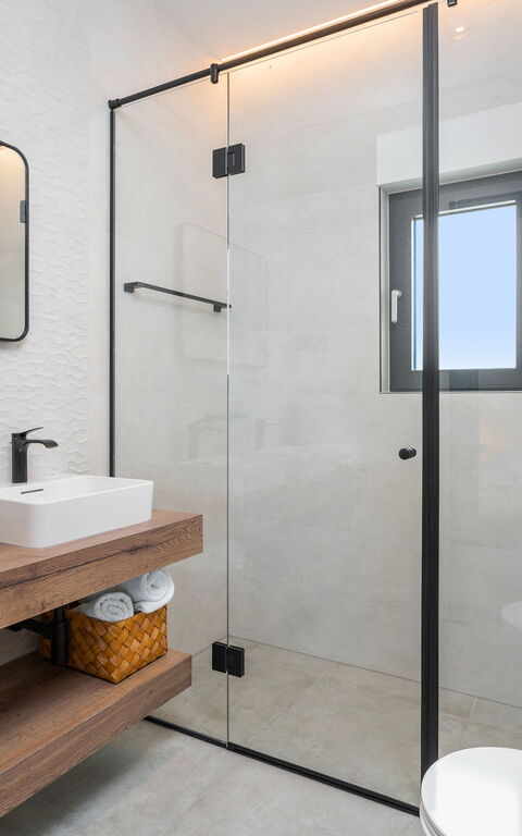 Villa Sea Breeze: Bagno