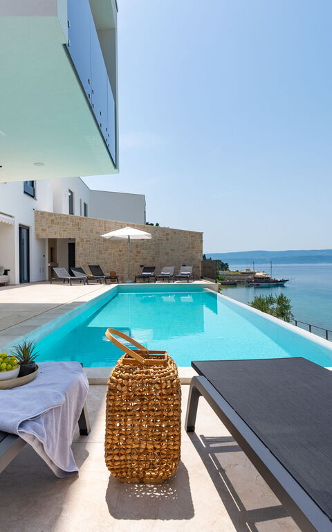 Villa Sea Breeze: Piscina