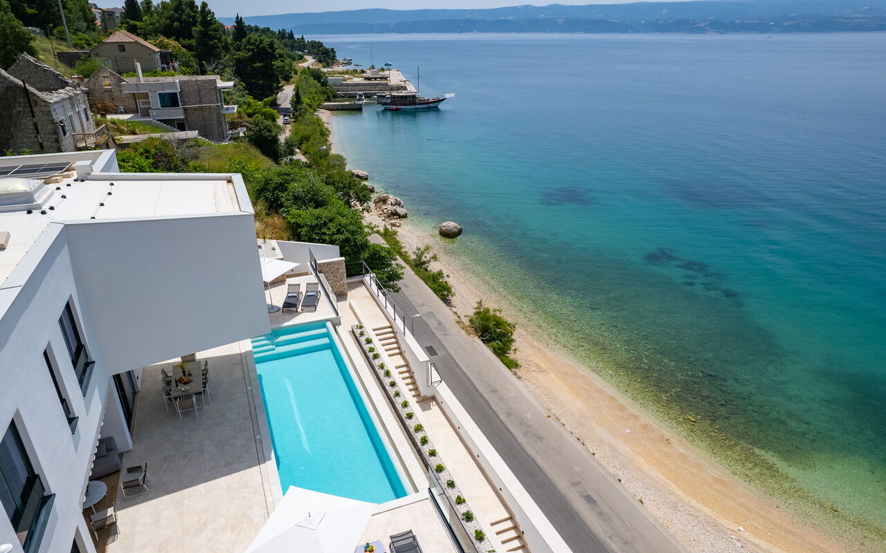 Villa Loma: Esterni, Piscina, Vista Panoramica