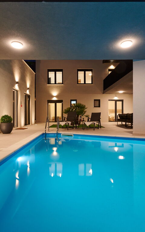 Villa Stella: Piscina