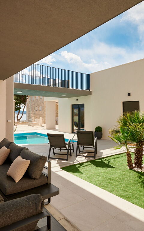 Villa Stella: all'aperto, Piscina