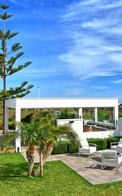 Villa Demetra: all'aperto, Balcone / Terrazza / Patio, Esterni, Giardino