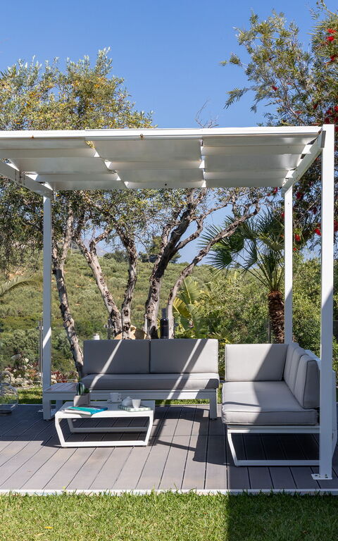 Villa Demetra: all'aperto, Balcone / Terrazza / Patio, Esterni, Giardino