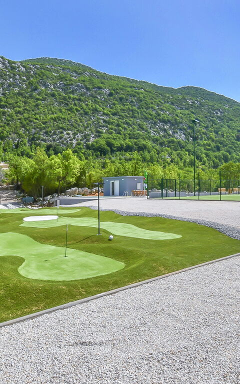 Villa Zupa: Attività