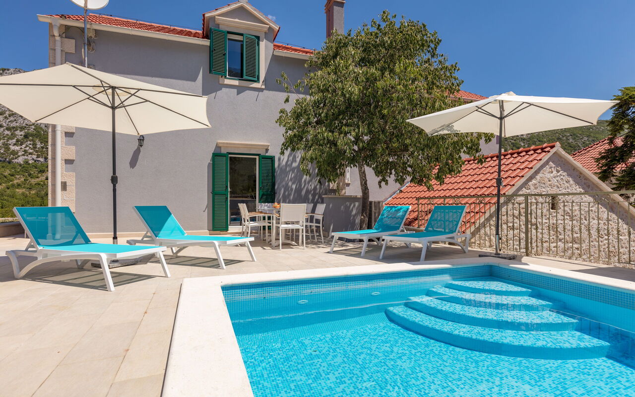 Villa Roglic: all'aperto, Piscina