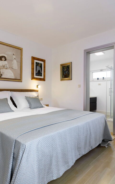 Villa Jure: Bagno, Camera da letto