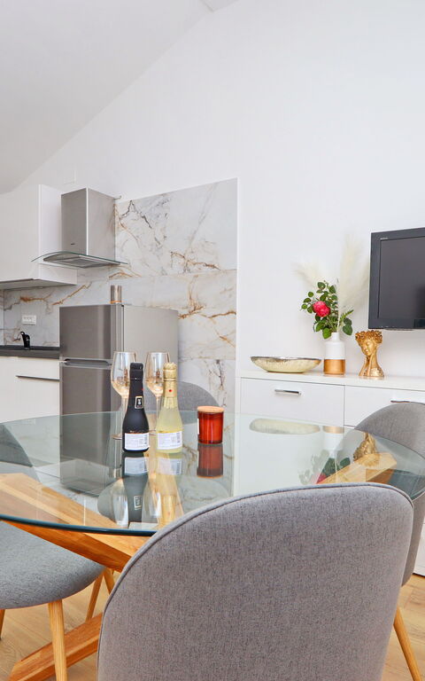 Villa Emerald: Cucina, Sala da pranzo