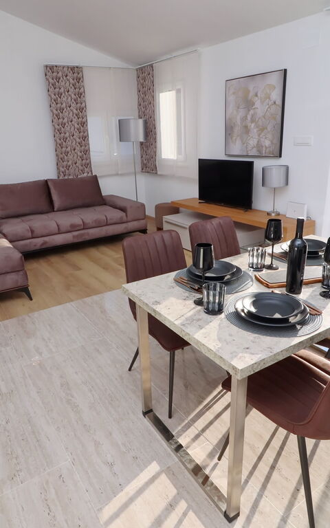 Villa Emerald: Balcone / Terrazza / Patio, Sala da pranzo, Soggiorno