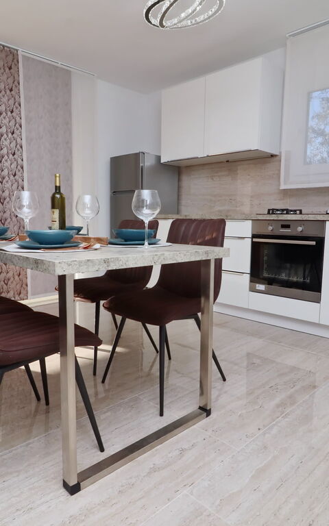 Villa Emerald: Balcone / Terrazza / Patio, Cucina, Sala da pranzo