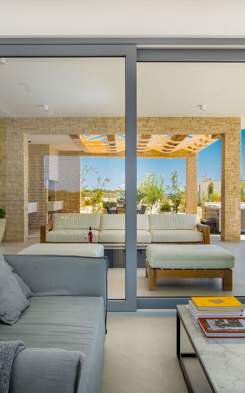 Villa Steropa: Balcone / Terrazza / Patio, Soggiorno