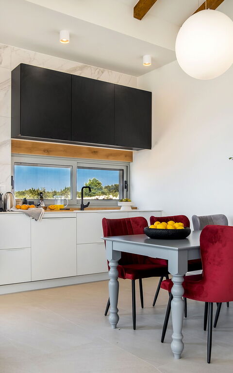 Villa Steropa: Cucina, Sala da pranzo