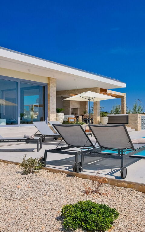 Villa Kelena: all'aperto, Balcone / Terrazza / Patio, Entrata Principale, Esterni, Piscina