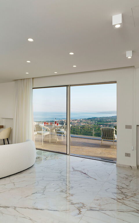 Grand Tour Villa: Soggiorno