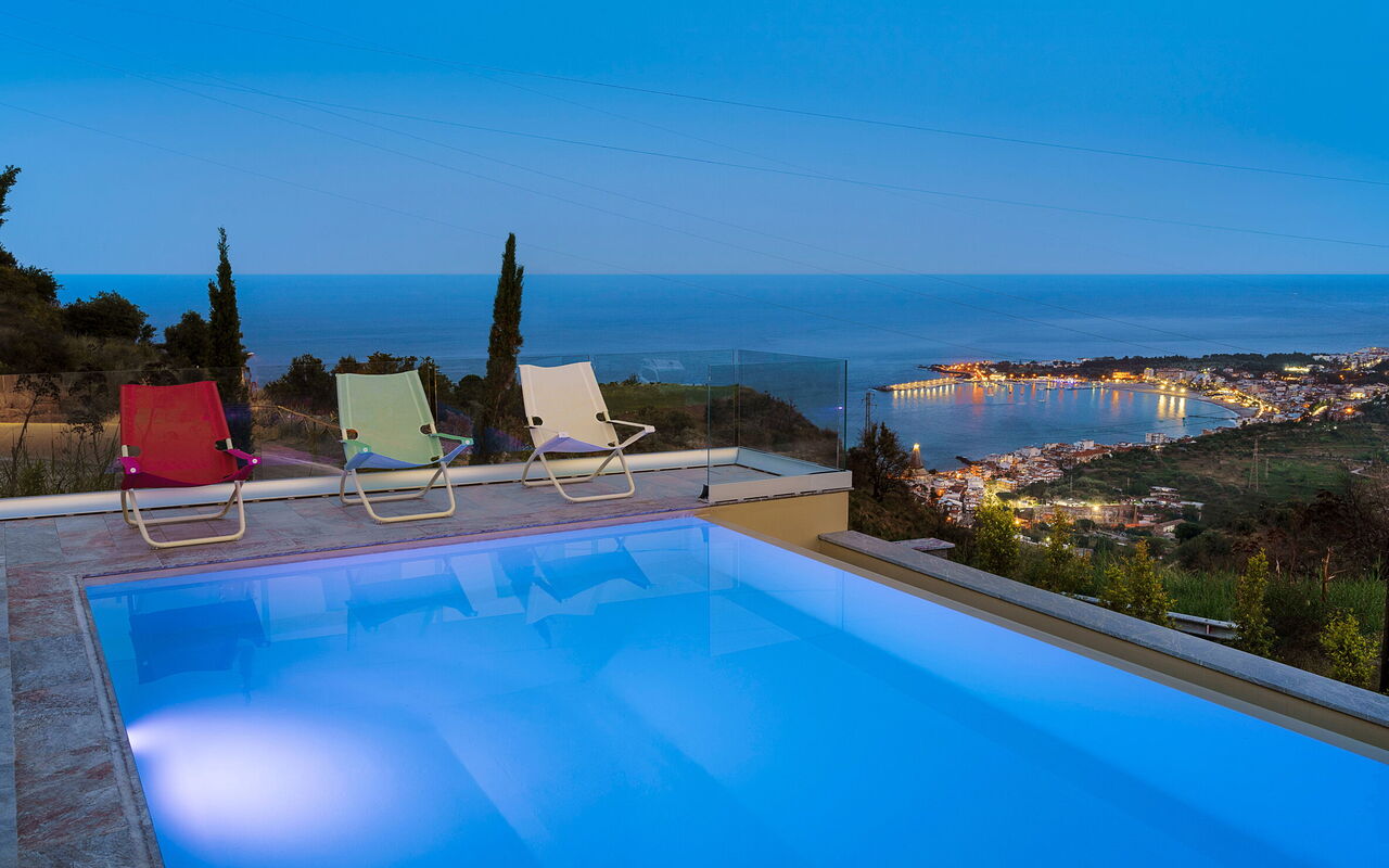 Grand Tour Villa: all'aperto, Esterni, Piscina, Vista Panoramica