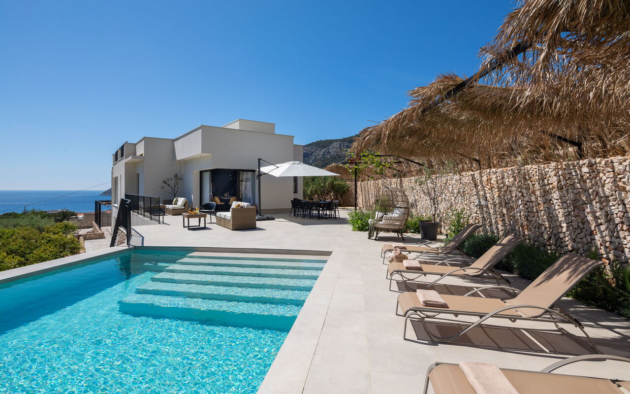 Villa Vivere: all'aperto, Balcone / Terrazza / Patio, Esterni, Piscina, Vista Panoramica