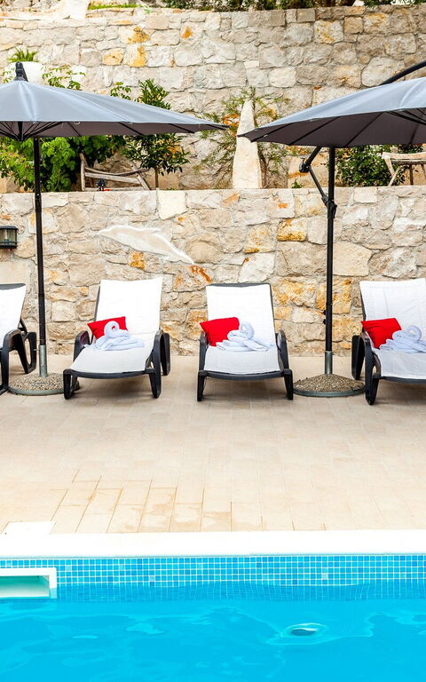 Villa Azurit: all'aperto, Balcone / Terrazza / Patio, Piscina