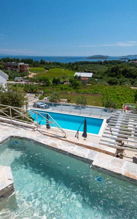 Villa Azurit: Esterni, Piscina