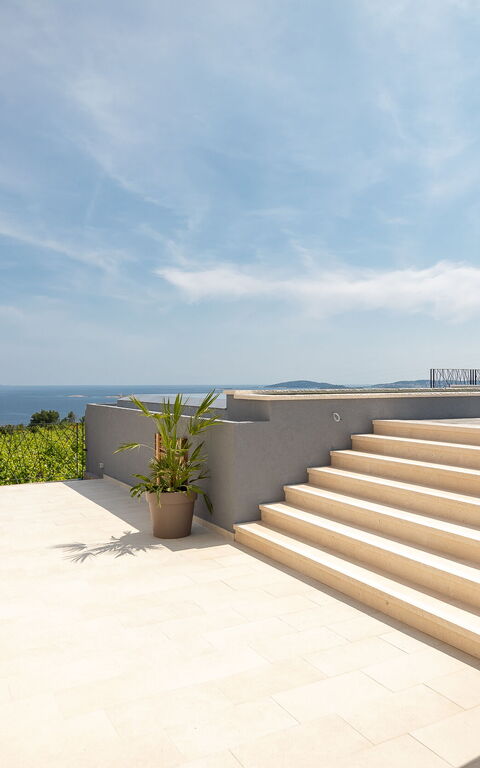 Villa Spectrum: Esterni