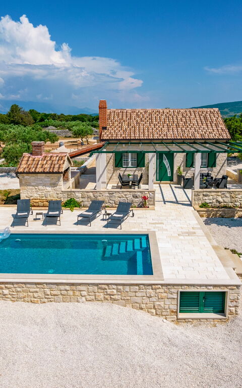 Villa Diana: Balcone / Terrazza / Patio, Piscina