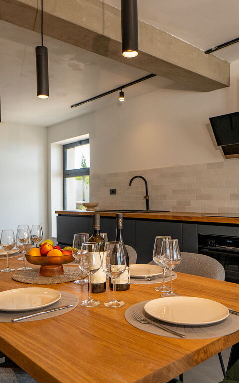 Villa Cosmic: Balcone / Terrazza / Patio, Cucina, Sala da pranzo