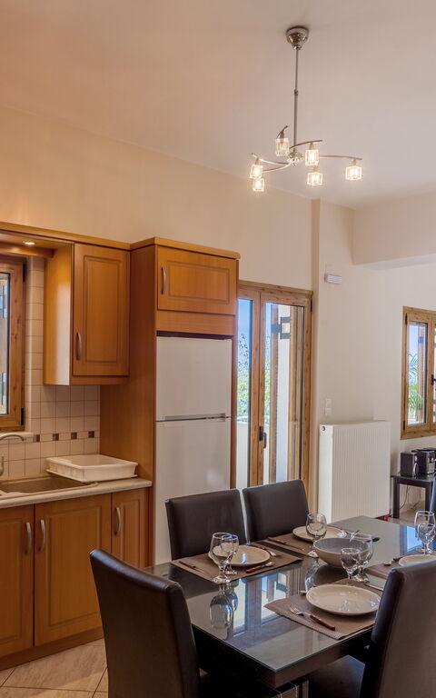 Villa Giorgos: Cucina, Sala da pranzo