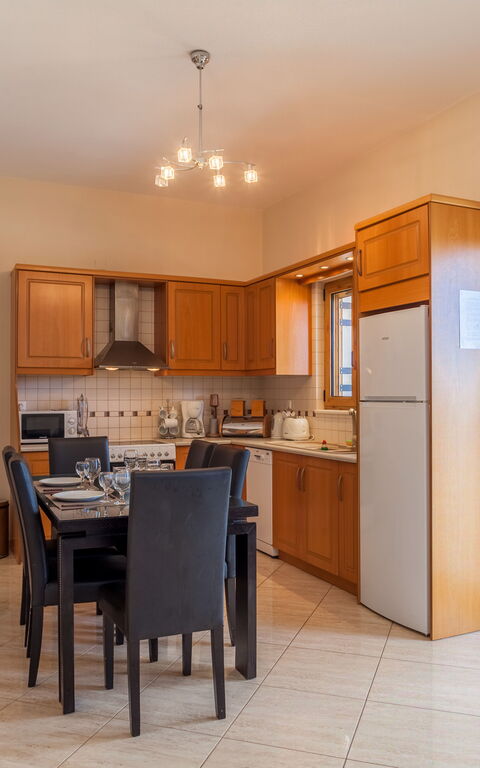 Villa Giorgos: Cucina, Sala da pranzo