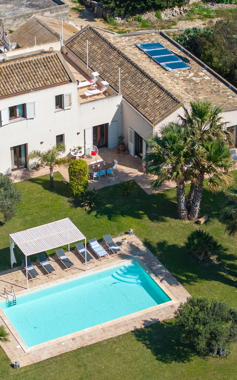 Villa Casale: Giardino, Piscina