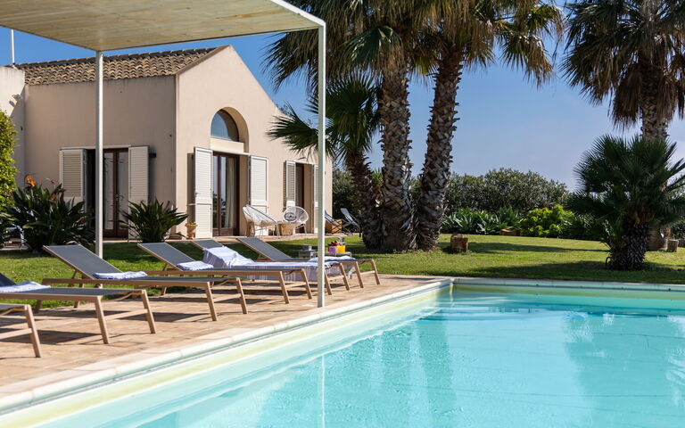 Villa Casale: all'aperto, Esterni, Giardino, Piscina