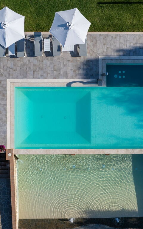 Villa Acquaviva: Piscina