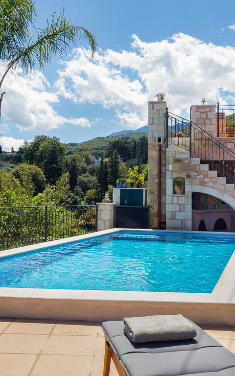 Villa Kois: all'aperto, Esterni, Piscina