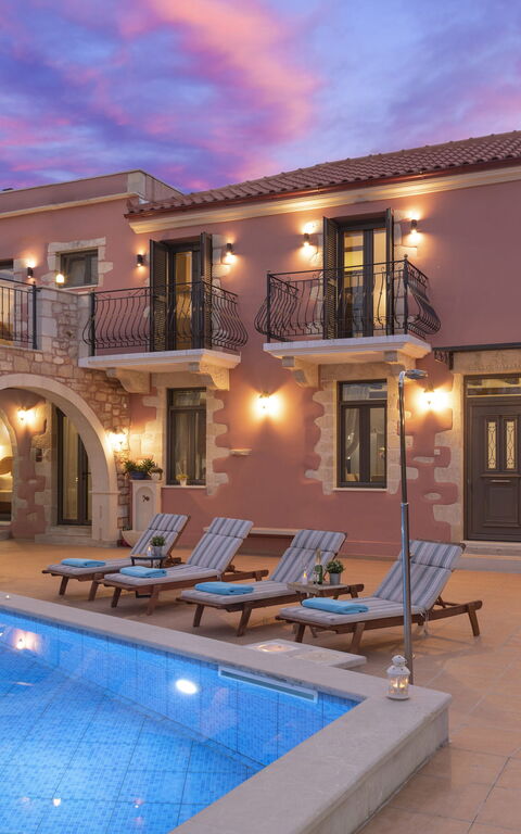 Villa Kois: all'aperto, Esterni, Piscina