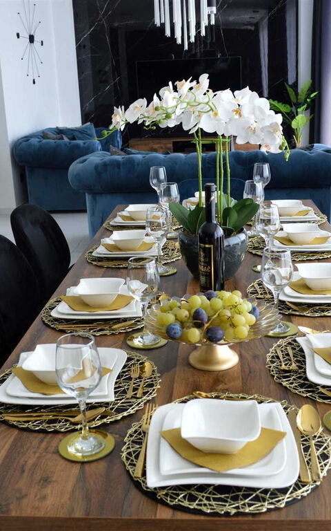 Villa Nikta: Sala da pranzo, Soggiorno