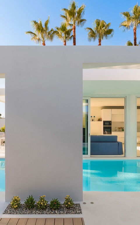 Villa Gadir: all'aperto, Esterni, Piscina