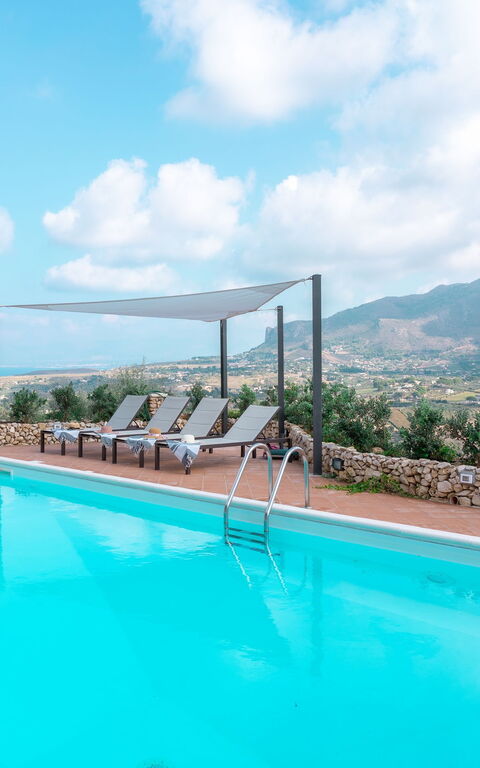 Villa Petra: all'aperto, Esterni, Piscina, Vista Panoramica