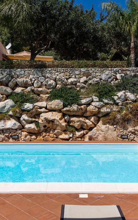 Villa Petra: all'aperto, Esterni, Piscina