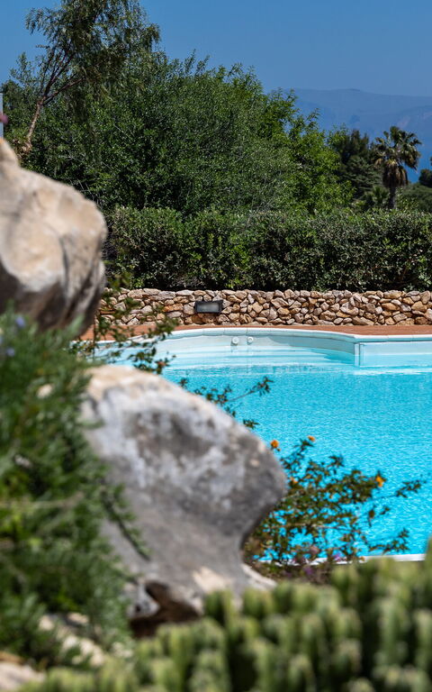 Villa Petra: all'aperto, Esterni, Piscina
