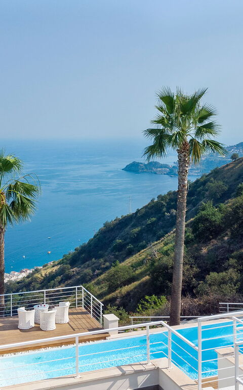 Villa Elysium: all'aperto, Esterni, Piscina, Vista Panoramica