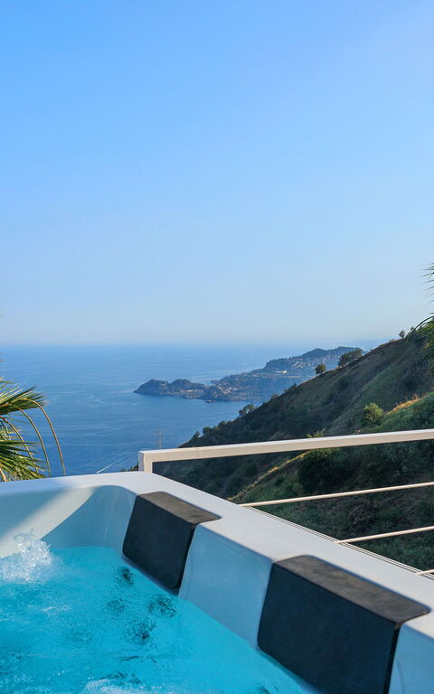 Villa Elysium: all'aperto, Benessere, Esterni, Idromassaggio, Vista Panoramica