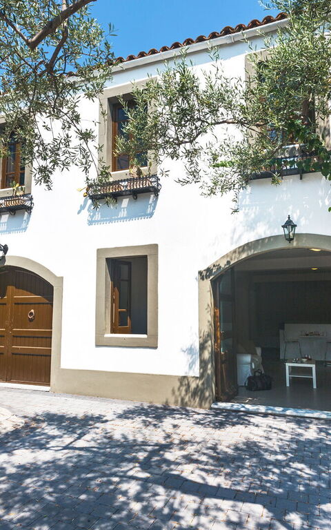 Villa Bellasia: all'aperto, Entrata Principale, Esterni