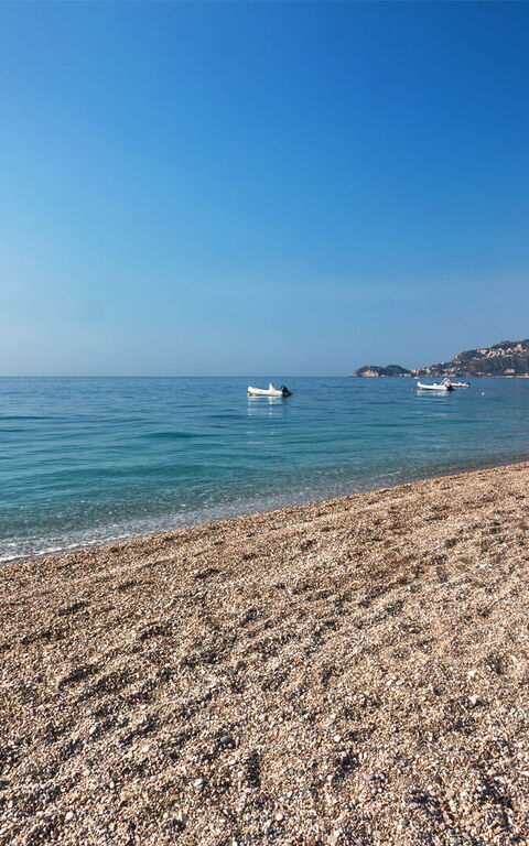 Villa Bellasia: all'aperto, Esterni
