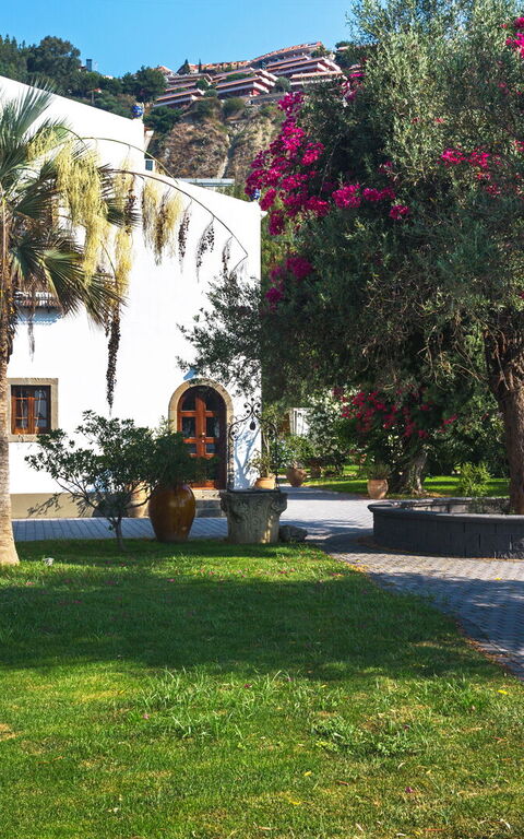 Villa Bellasia: all'aperto, Esterni, Giardino