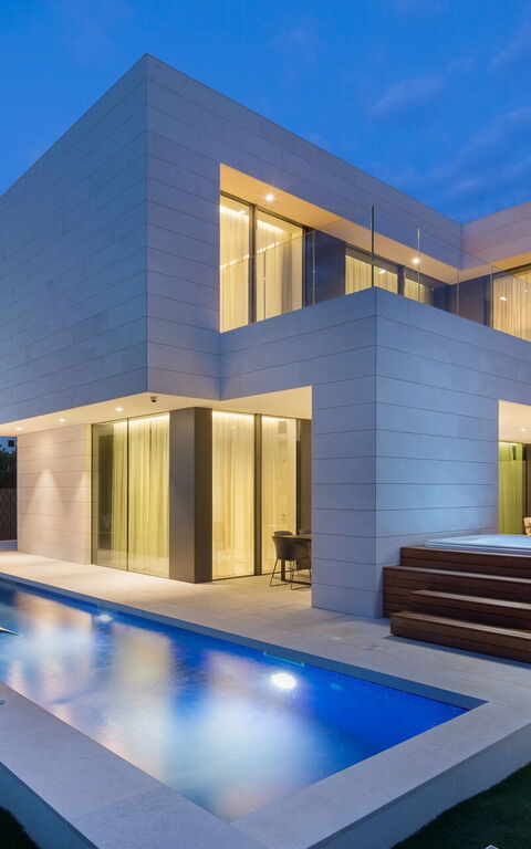 Orvas Villa 82: Giardino, Idromassaggio, Piscina, Vista Panoramica