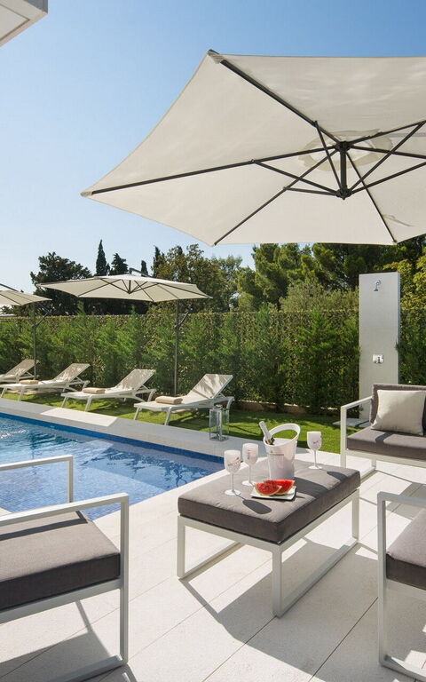 Orvas Villa 82: all'aperto, Balcone / Terrazza / Patio, Piscina